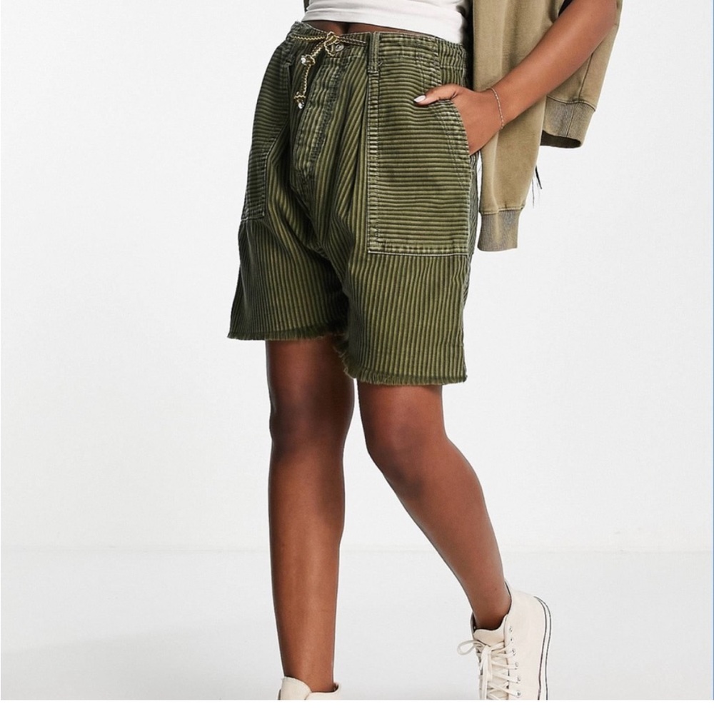 Olive Sparrow Green Easy Rider Harem Shorts Medium by We The Free by Free People